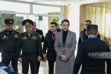 Səbinə Əliyeva Təlim və Tədris Mərkəzində seçki prosesini müşahidə edib