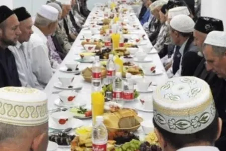 İslamda cümə axşamı və 40 mərasimi yoxdur - Şeyxin müavini