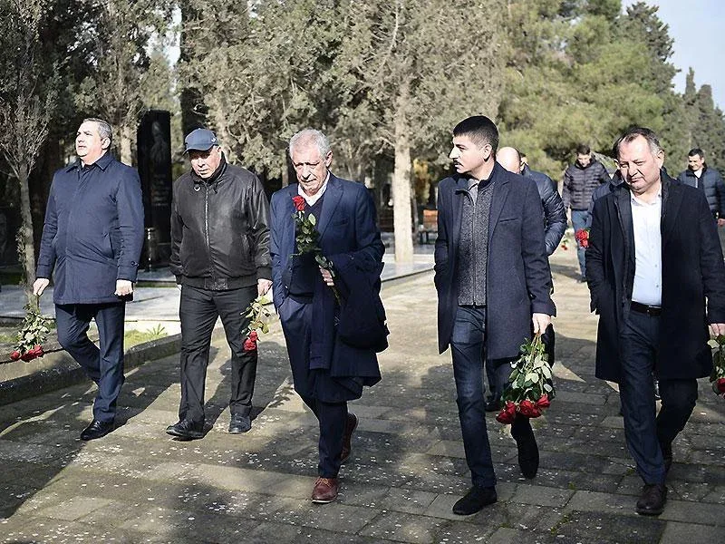 Tofiq Bəhramovun xatirəsi yad olundu - FOTO