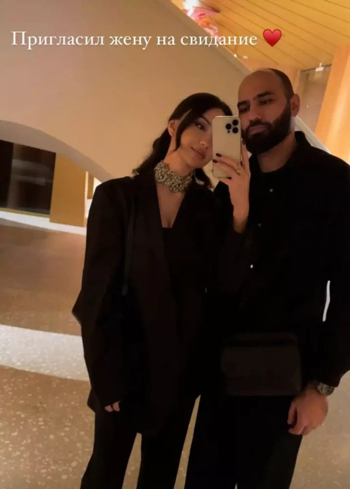 HammAli ilk dəfə xanımını paylaşdı - Foto