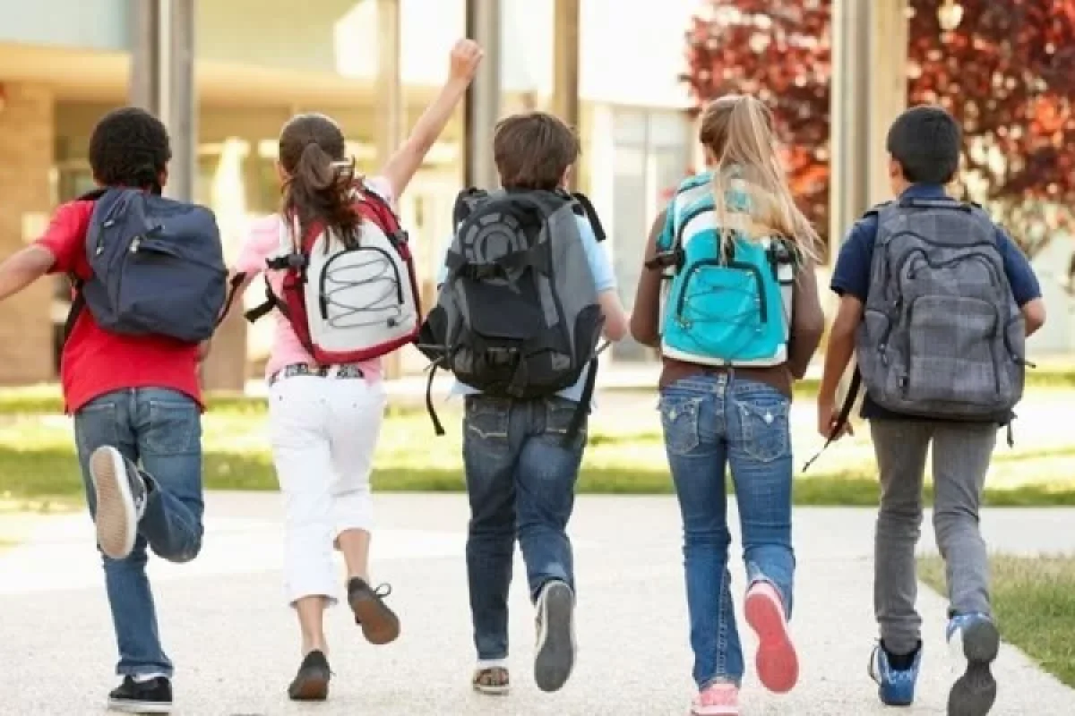 Bu ölkədə uşaqlar oxumaq bacarıqlarını - İTİRİR