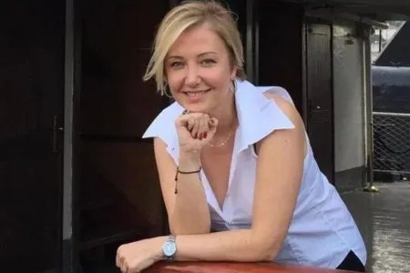 Aktrisadan qalmaqallı açıqlama: "Ora Nuhun gəmisi kimidir..." - FOTO