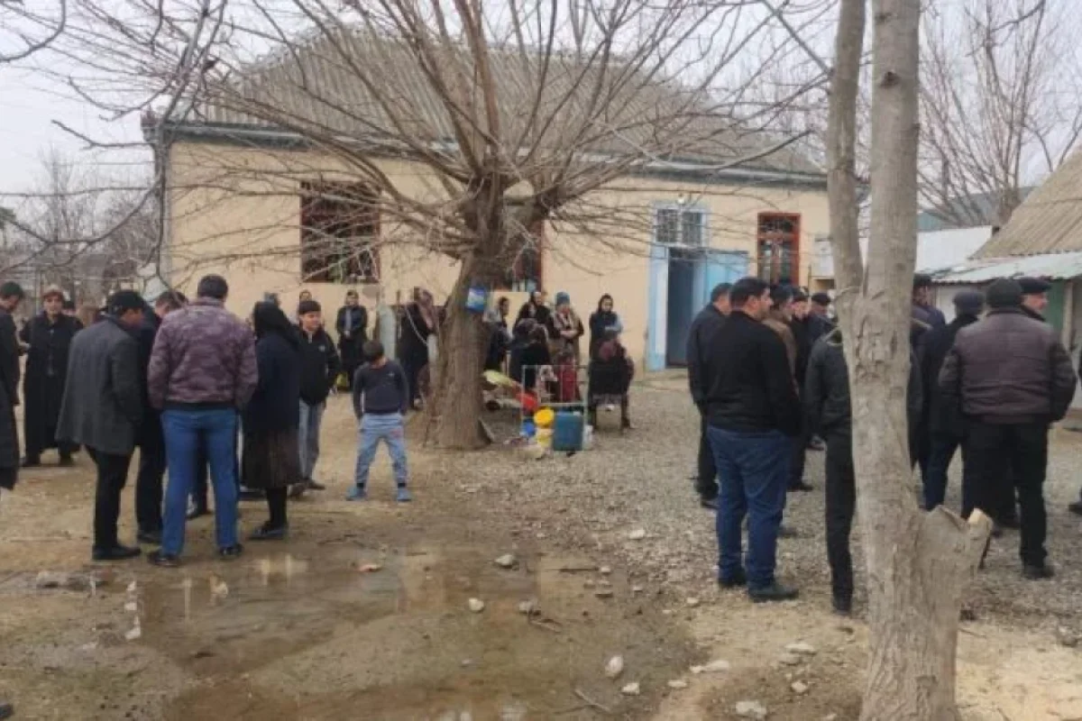 Ağcabədidə partlayışda həlak olan nəvə və babanın - FOTOsu