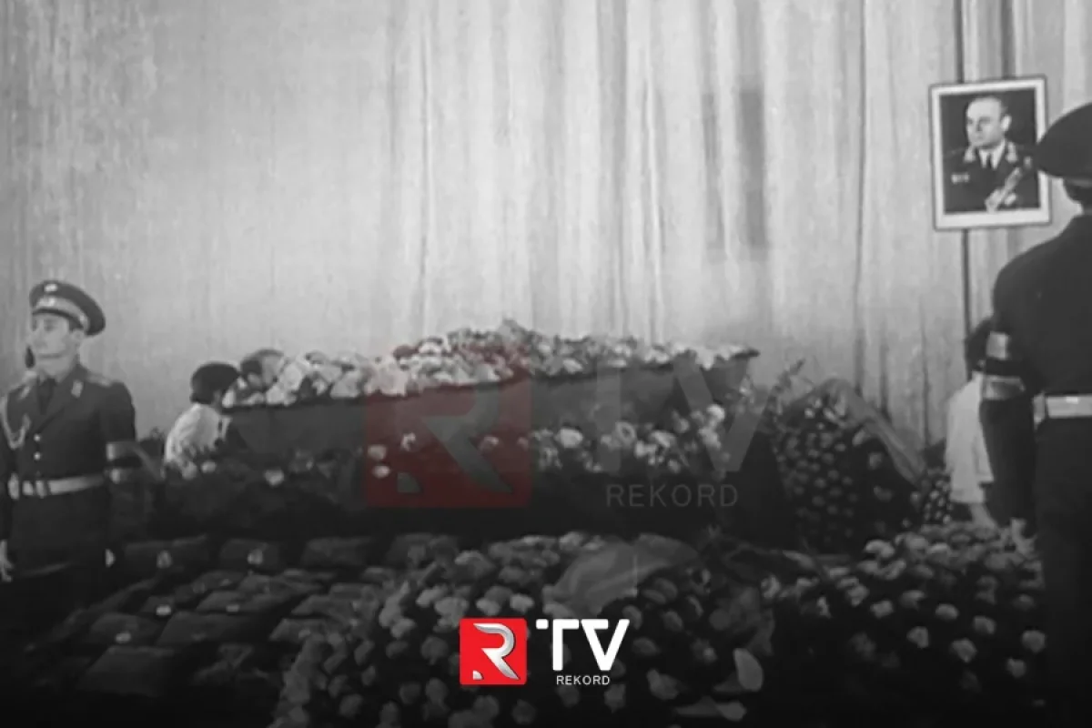 Azərbaycanın sabiq daxili işlər naziri belə dəfn edildi - VİDEO