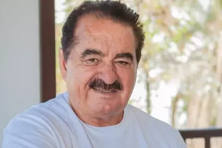 İbrahim Tatlıses meneceri ilə kəbin kəsdirib?
