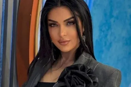 Vəfa Şərifova ona ev bağışlayacaq