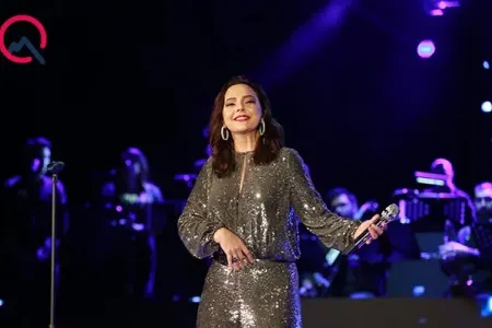 Fevralın 14-də Ebru Gündeşi dinləmək - 100 minə başa gələcək