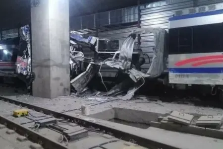İranda metro stansiyasında tunel uçdu