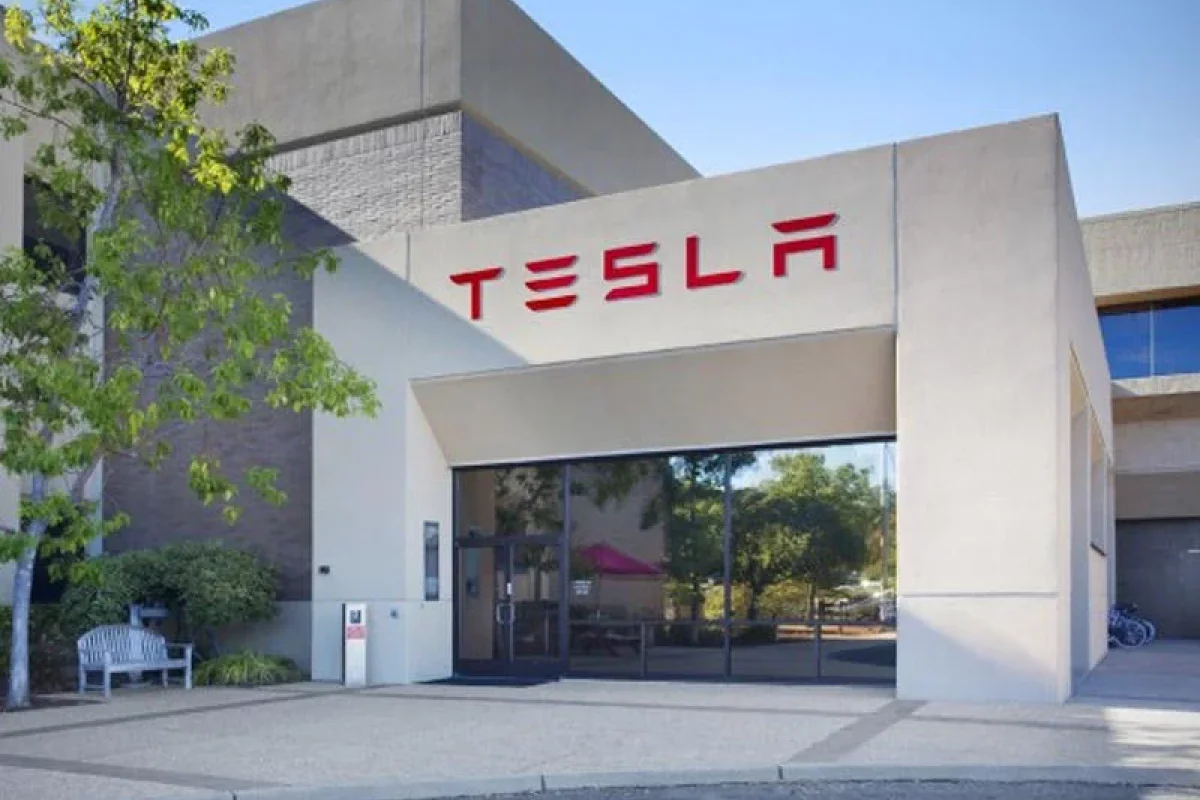 Kanadadan ABŞ-yə "Tesla" HƏDƏSİ