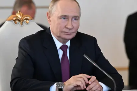 Putin ona yüksək vəzifə verdi - – FOTO