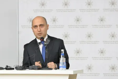 “Müəllim” sözünü düzgün yaza bilməyənlərlə bağlı tədbirlər görüləcək