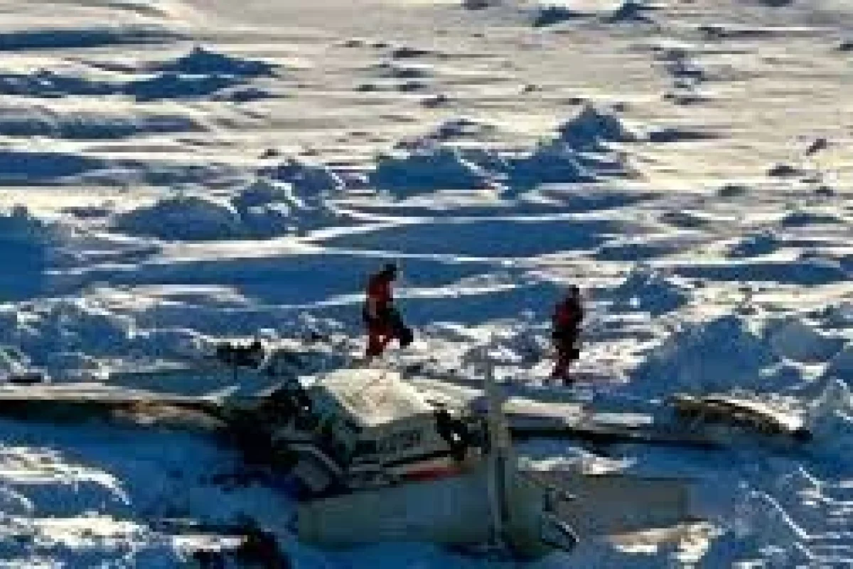 İtən təyyarədə sağ qalan - YOXDU