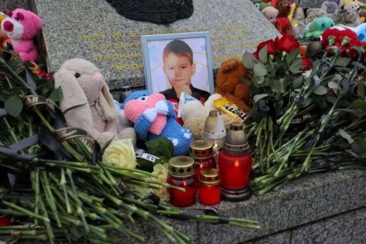 Ögey ata tərəfindən öldürülən uşağın - anası da saxlanılıb