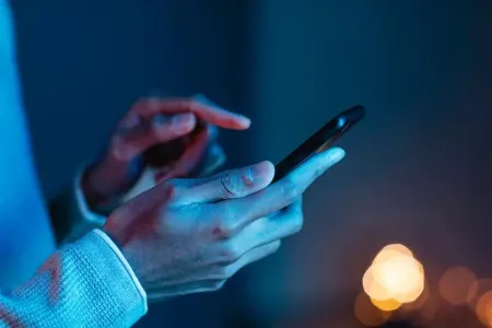 “Tanınmış şəxslərin səsindən istifadə edilir” – - Səsin saxta olduğunu necə bilmək olar?