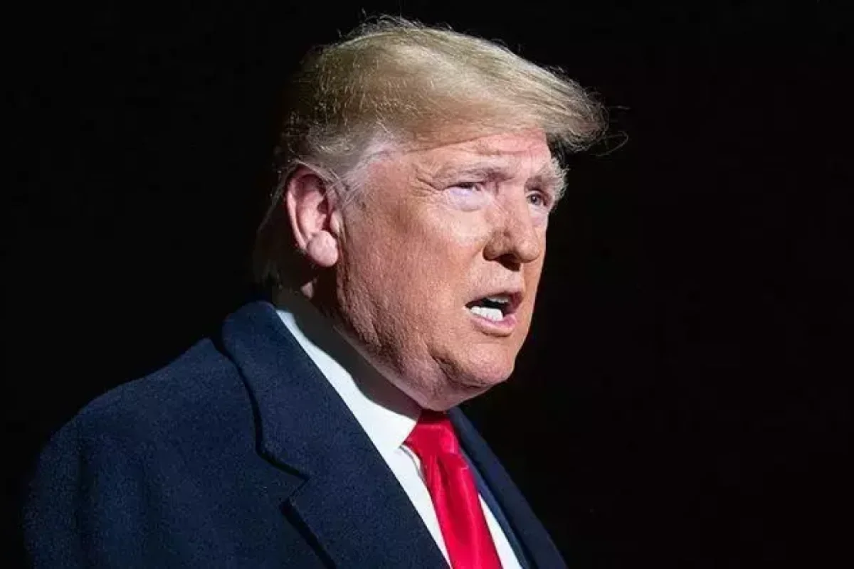 Tramp bu pulların istehsalını - DAYANDIRDI