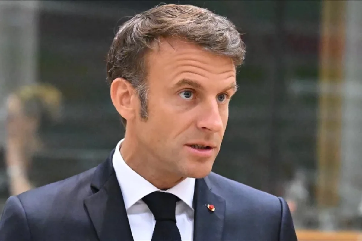 Makronun saxta - videosu...