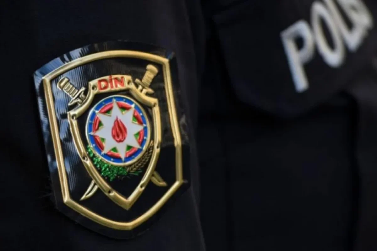 Dostuna zarafat etdi, polisə çağırıldı - AÇIQLAMA