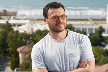 Emin Ağalarov yeni “Ferrari”sini nümayiş etdirdi - VİDEO