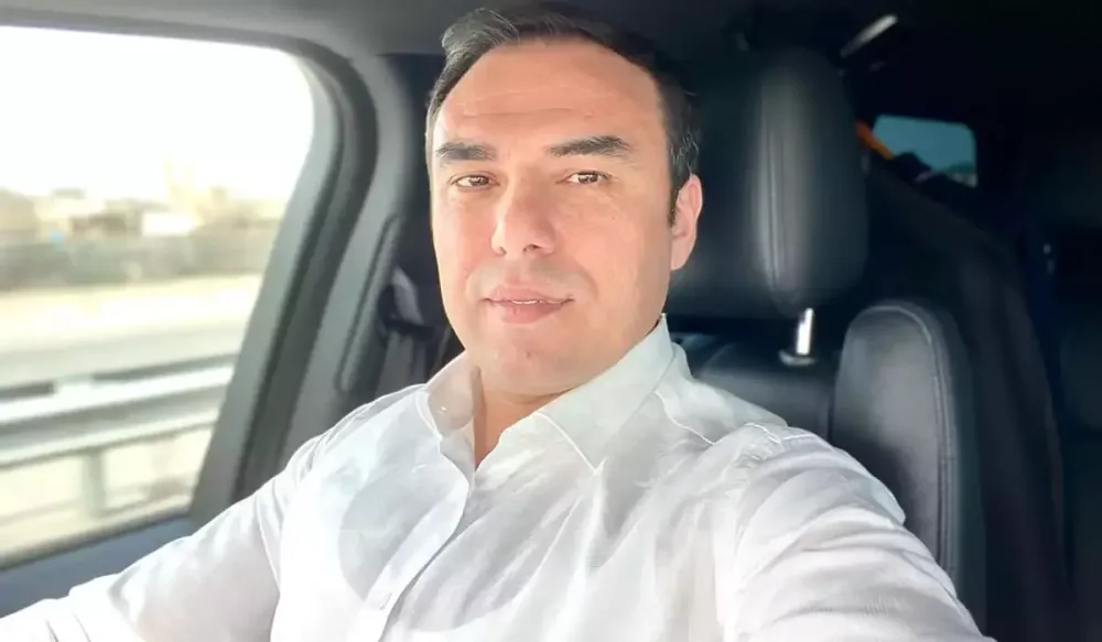 Əməkdar artist bu restorandan qovuldu - FOTO