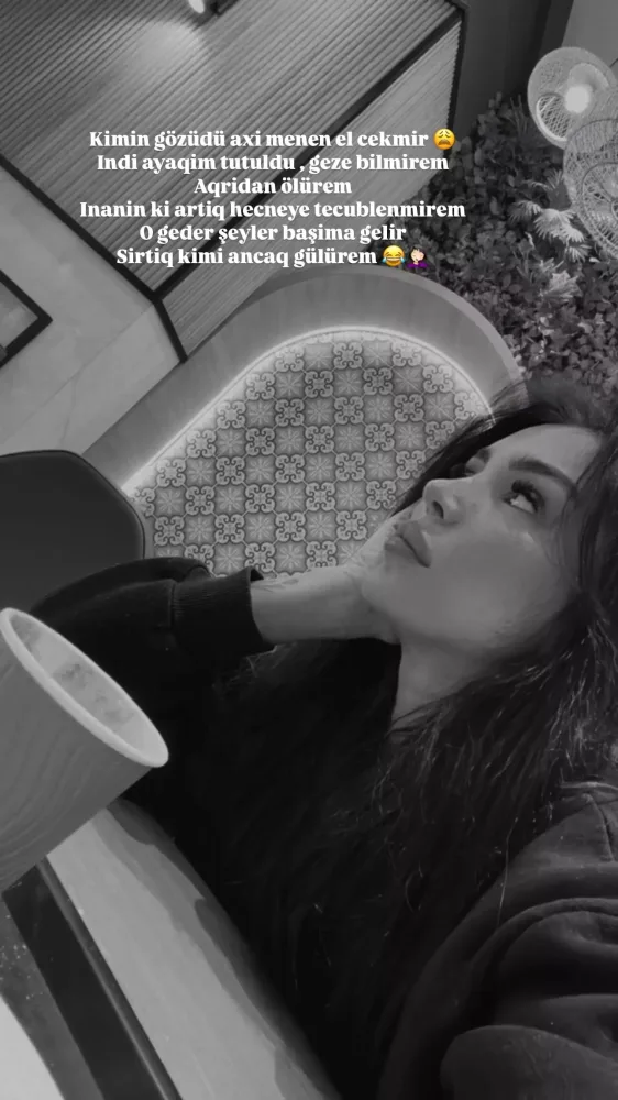 “Ayağım tutulub, gəzə bilmirəm” - Renka