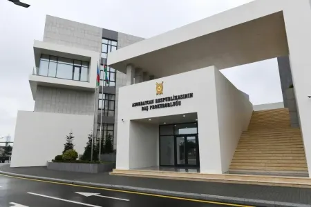 Beynəlxalq axtarışa verilmiş 7 nəfər Azərbaycana ekstradisiya edildi