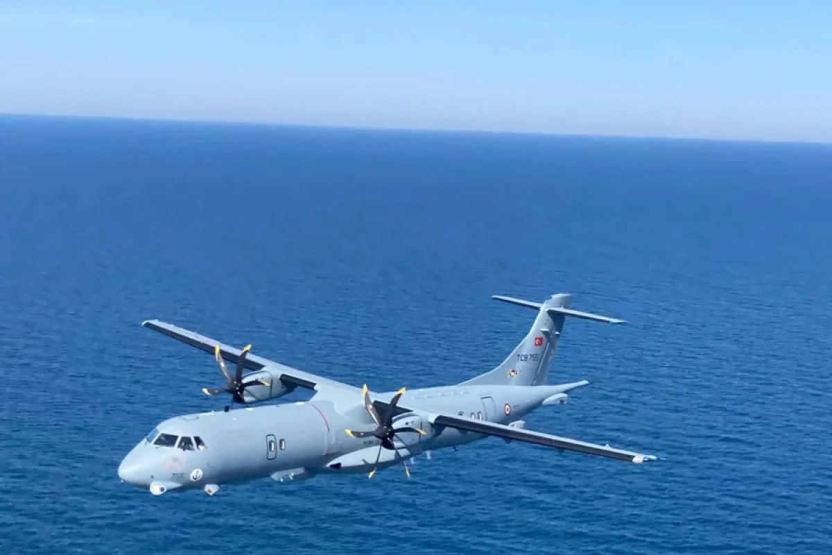 Təyyarə dənizə - DÜŞDÜ