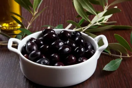 Qara zeytunun 4 faydası