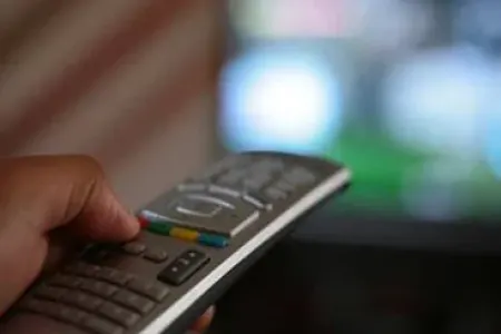 Azərbaycanda bu telekanal cərimələndi