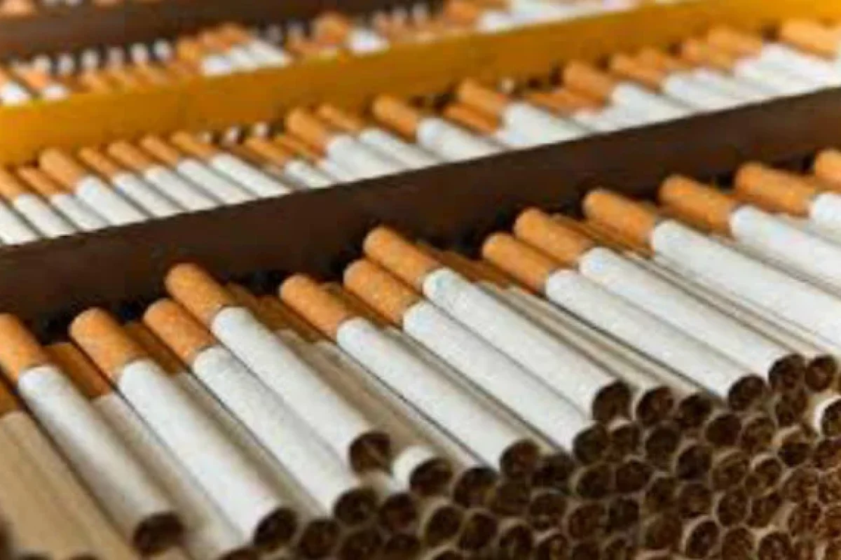 Gəncləri siqaret alışqanlığından necə uzaq tutaq? — - AÇIQLAMA