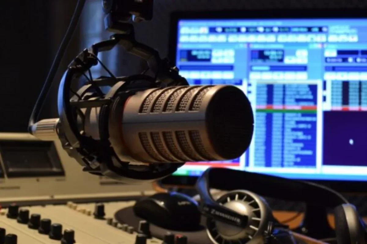 Azərbaycanda iki yeni radiostansiya - açılıb