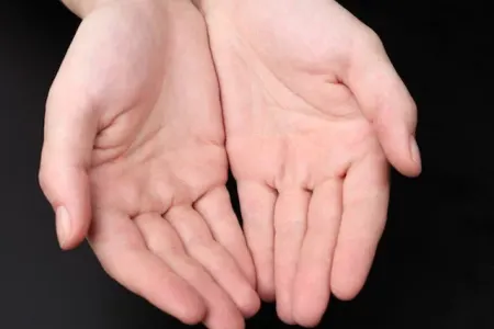 Əlləriniz tez-tez tərləyirsə... - SƏBƏBLƏR