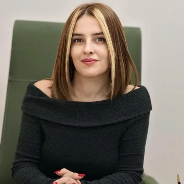 Manipulyasiya: - İnsanlar bizə necə təsir edir?