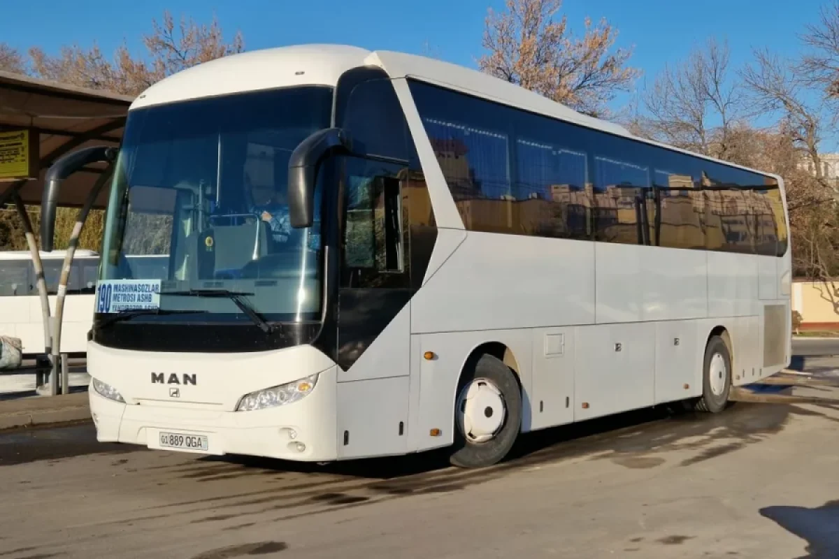 Avtobusda uşaqlı sərnişini - döydülər