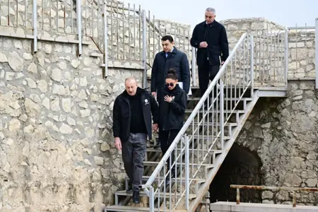 Prezident və xanımı Əsgəran qalasında - FOTOLAR
