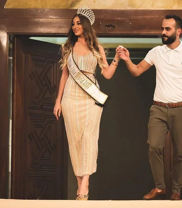 Hamilə aktrisa xəstəlikdən vəfat etdi - FOTO