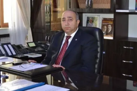 Həbsdə olan icra başçısı azadlığa çıxdı