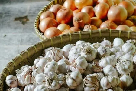 Soğan və sarımsağın inanılmaz - FAYDALARI