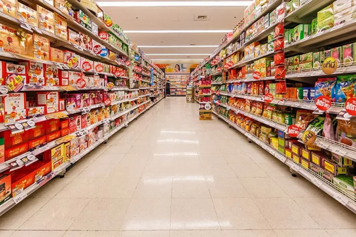 Marketdə qaydalara uyğun saxlanmayan qidalar - Sağlamlıq üçün təhlükə