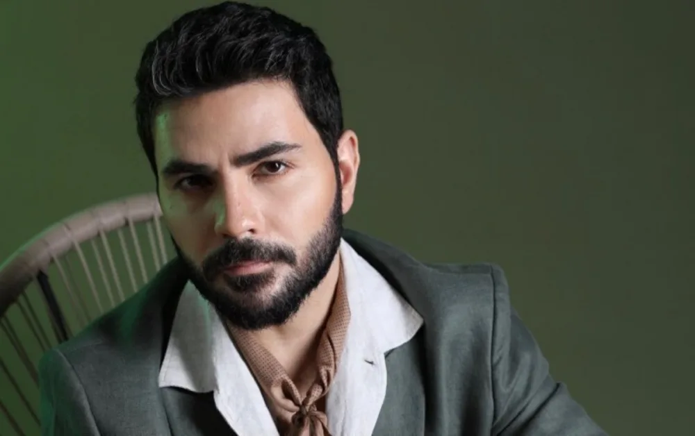 Tanınmış müğənni qarlı havada - QƏZAYA DÜŞDÜ