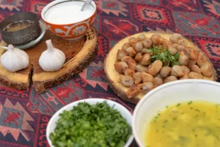 Qarlı günlərin ən dadlı dostu: - Xəngəl və düşbərənin faydaları