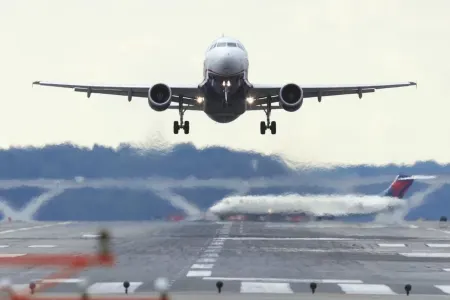 Rusiyanın bu aeroportlarında uçuşlar dayandırıldı