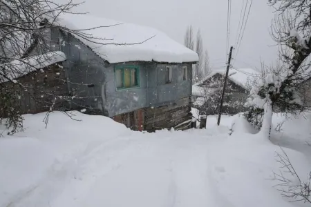 Qarın hündürülüyü 80 sm-ə çatdı