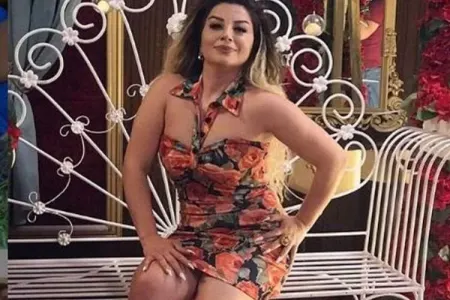 Xalasının atası ilə evləndiyini deyən müğənni ilə bağlı - QƏRAR