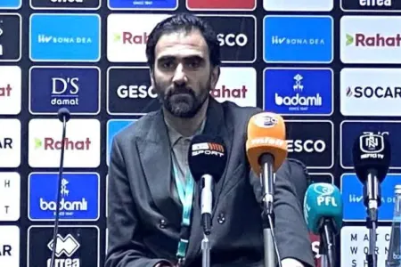 Cavadov narazılıq da etdi, cadudan da danışdı