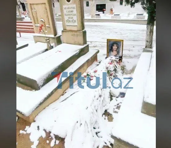 Çimnaz Sultanovanın məzarı bu vəziyyətdədir - FOTO__NEWL__