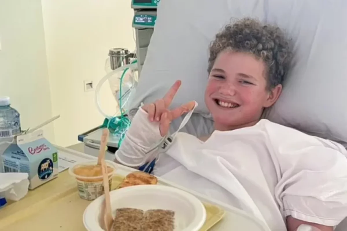 10 yaşlı uşaq qabyuyan maşının içinə - DÜŞDÜ