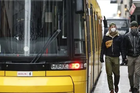 İki avtobus toqquşdu: - Çox sayda yaralı var