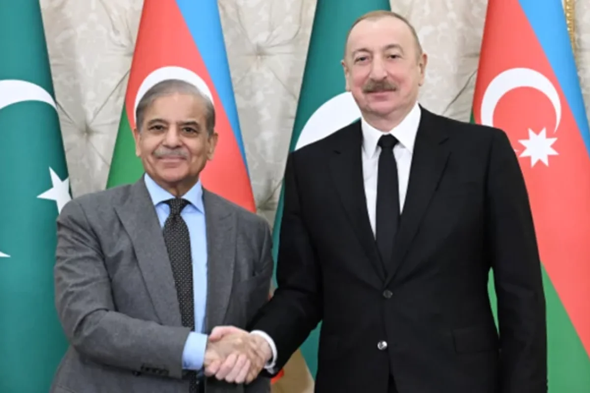 Gülüstan” sarayında dövlət ziyafəti verilir