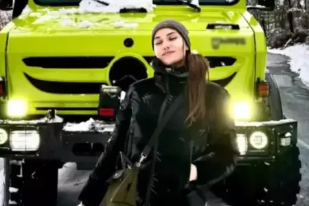 Avtomobilini zibil maşınına bənzətdilər - FOTO