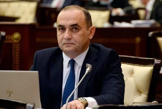 Qəbiristanlıqlarda məzar biznesi: - 10 nəfərlik yer götürürlər – Qiymətlər isə…
